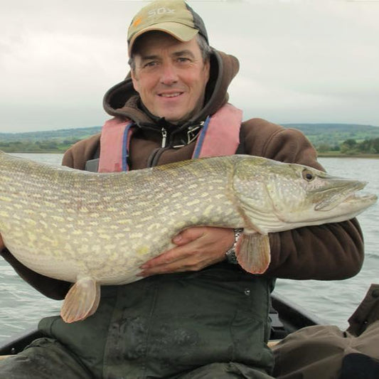 CHEW 30 CAUGHT ON LUCEBAITS SMELT.